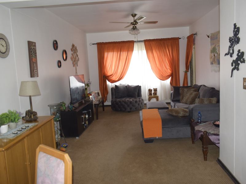 2 bedroom townhouse for sale in Cason - Photo 2