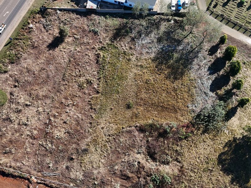 Industrial Vacant Land for Sale in Merrivale – 5 Subdivisible Sites with Main Road Exposure - Photo 3