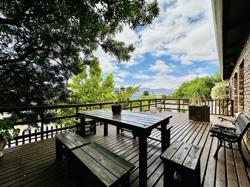 An income producing gem in the quiet lower avenues - Photo 2