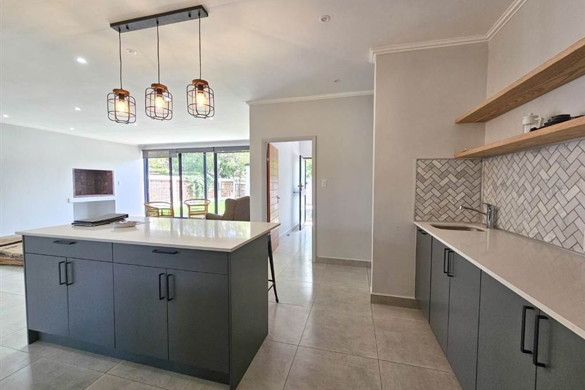 Stylish, Spacious, and Ready to Move In! - Photo 4