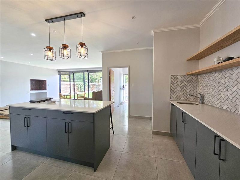 Stylish, Spacious, and Ready to Move In! - Photo 4