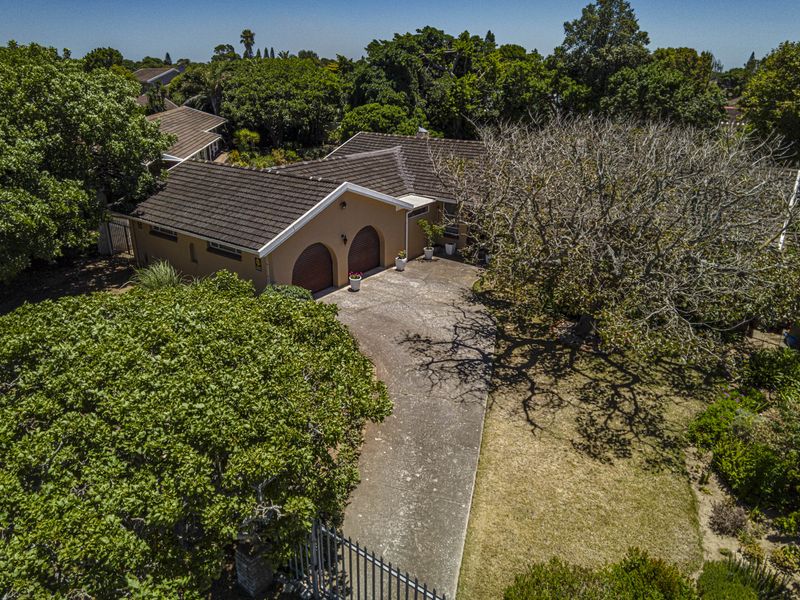 Space for a large Family - Photo 9