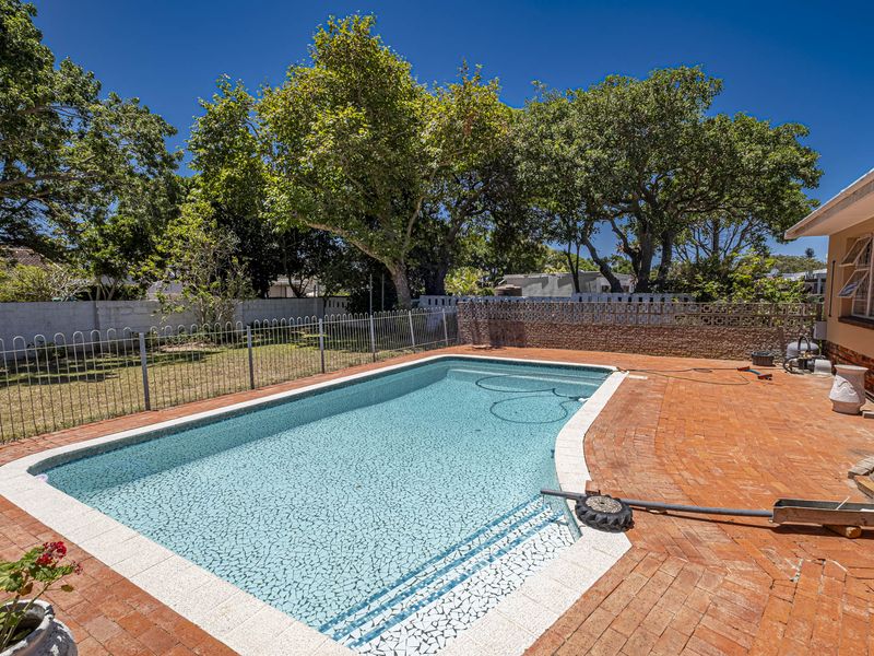 Space for a large Family - Photo 8