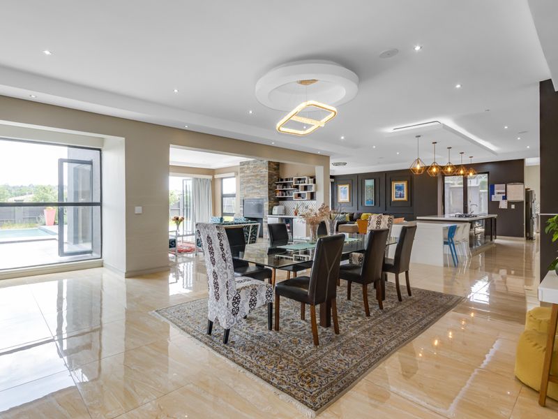 TRANQUIL COUNTRY LIVING IN THE HEART OF MIDRAND - Photo 4