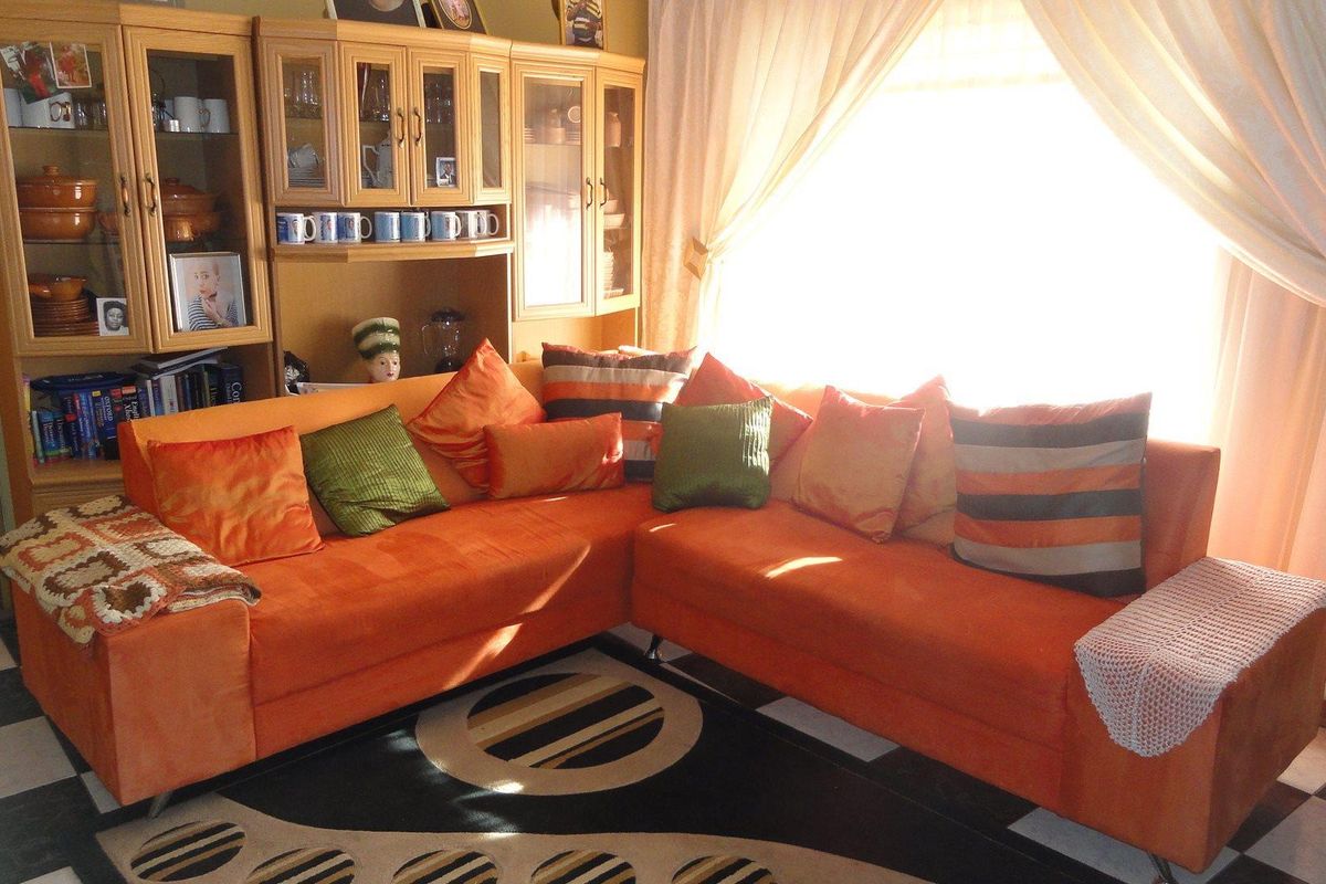 GREAT FAMILY HOME - Potchefstroom - For Sale - Photo 3