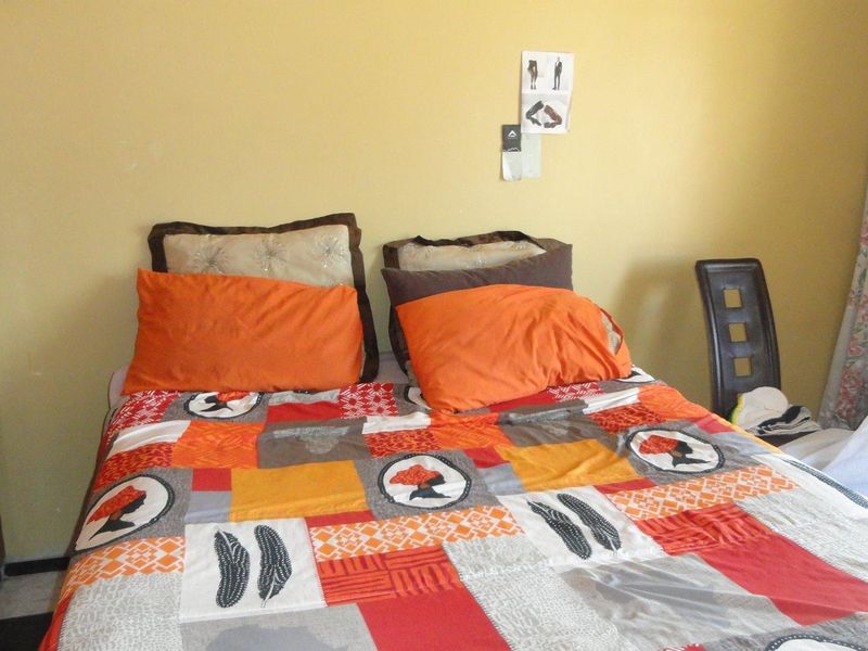 GREAT FAMILY HOME - Potchefstroom - For Sale - Photo 5