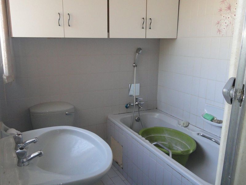 GREAT FAMILY HOME - Potchefstroom - For Sale - Photo 10