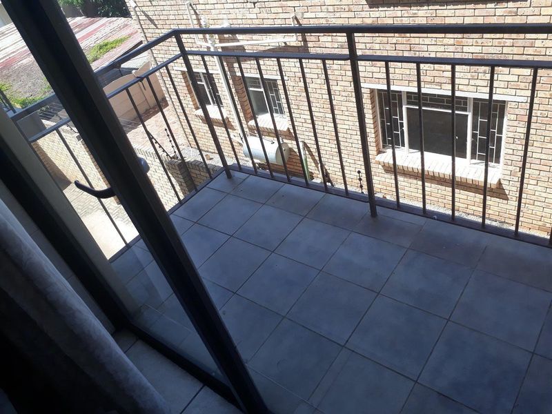 Netjiese Bachelor studente woonstel te koop - Potchefstroom - Photo 2