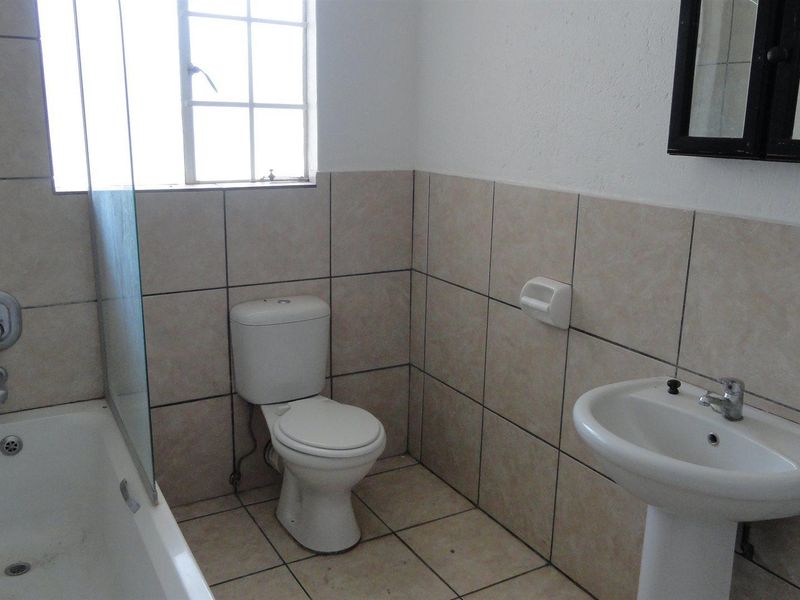 Two- Bedroom Apartment For Sale - Photo 7