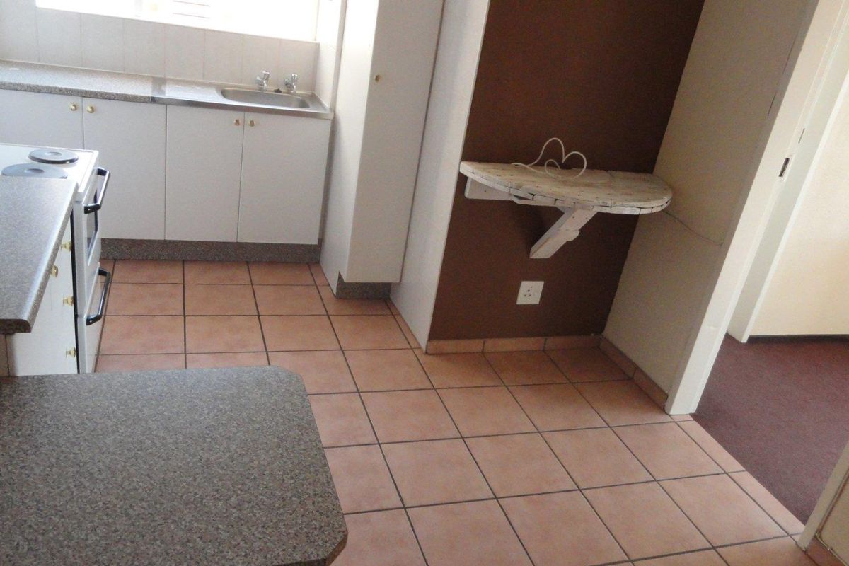 Ruim een slaapkamer woonstel te koop - Photo 4