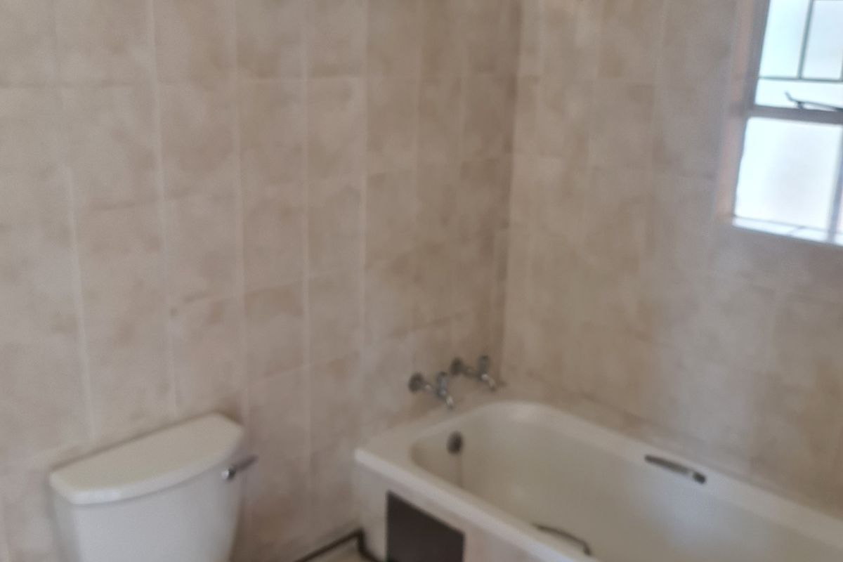 Beautiful modern student unit for sale - Photo 5