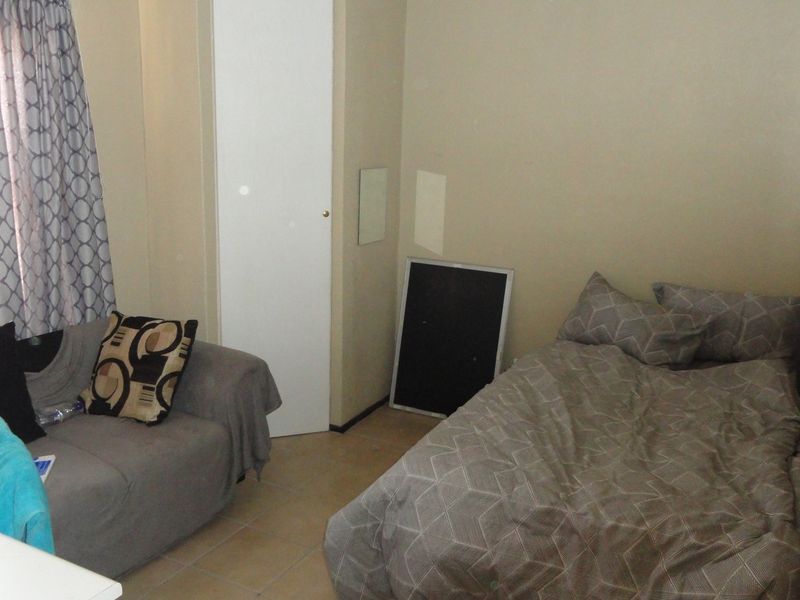 Modern Student apartment - Photo 3