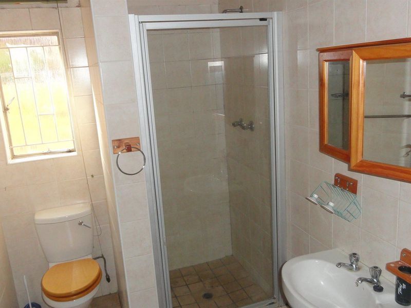 Two- bedroom apartment for sale - Potchefstroom - Photo 8