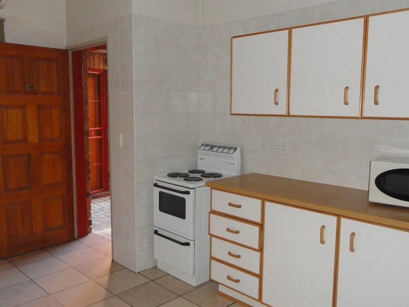 Two- bedroom apartment for sale - Potchefstroom - Photo 10