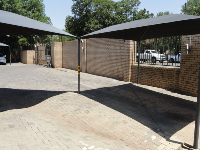 Modern two bedroom close to NWU- Excellent investment - Photo 2