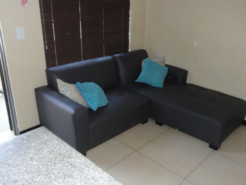 Modern two bedroom close to NWU- Excellent investment - Photo 3