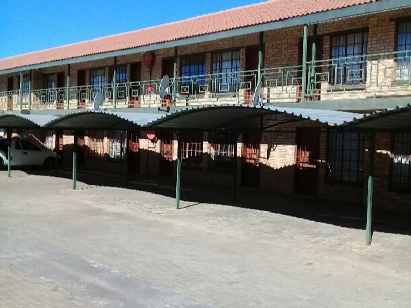 Modern two-bedroom apartment for sale - Potchefstroom - Photo 8