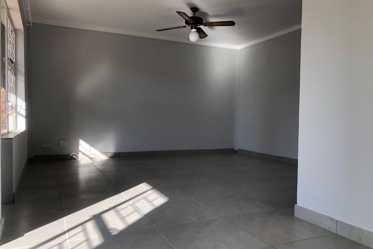 Apartment For Sale In Potchefstroom - Photo 4