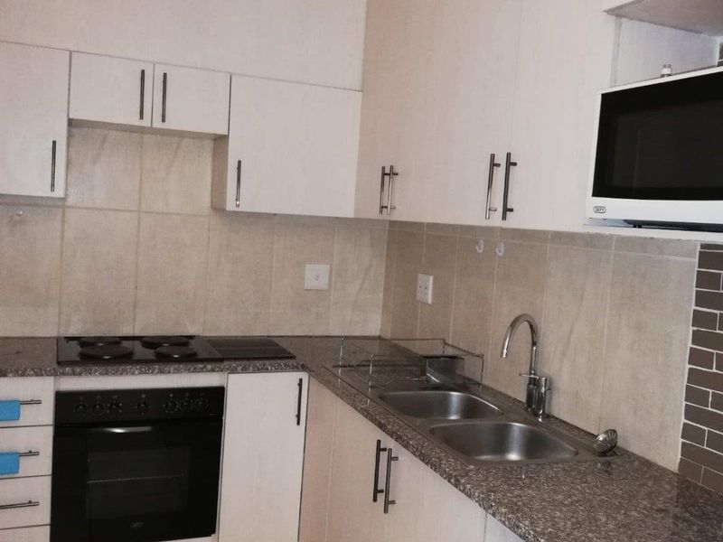 Apartment living! - Photo 5