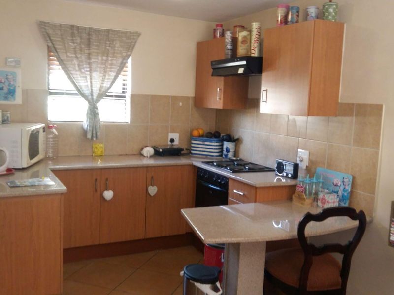 Apartment in the middle... - Photo 2
