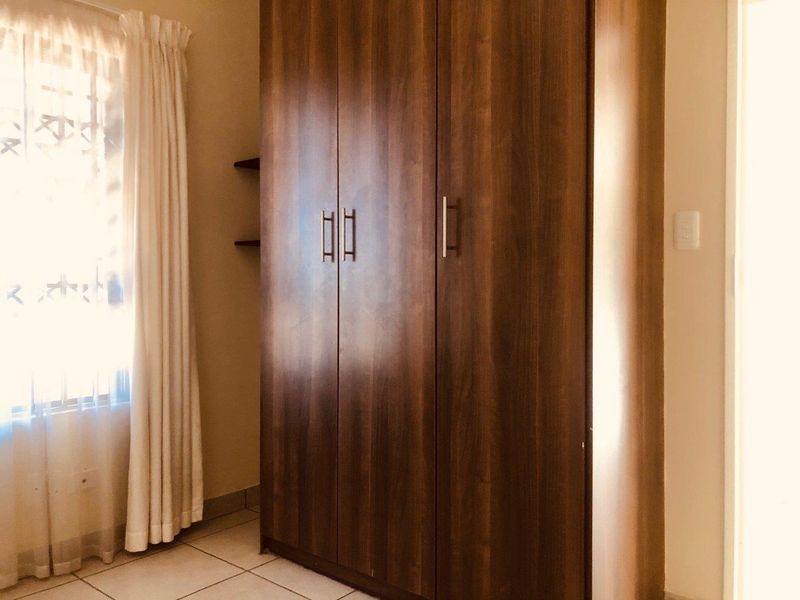 Light and modern apartment - Photo 9