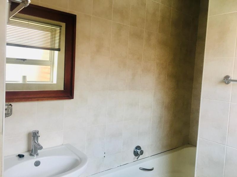 Everything You Need. All Right Here. - Photo 4