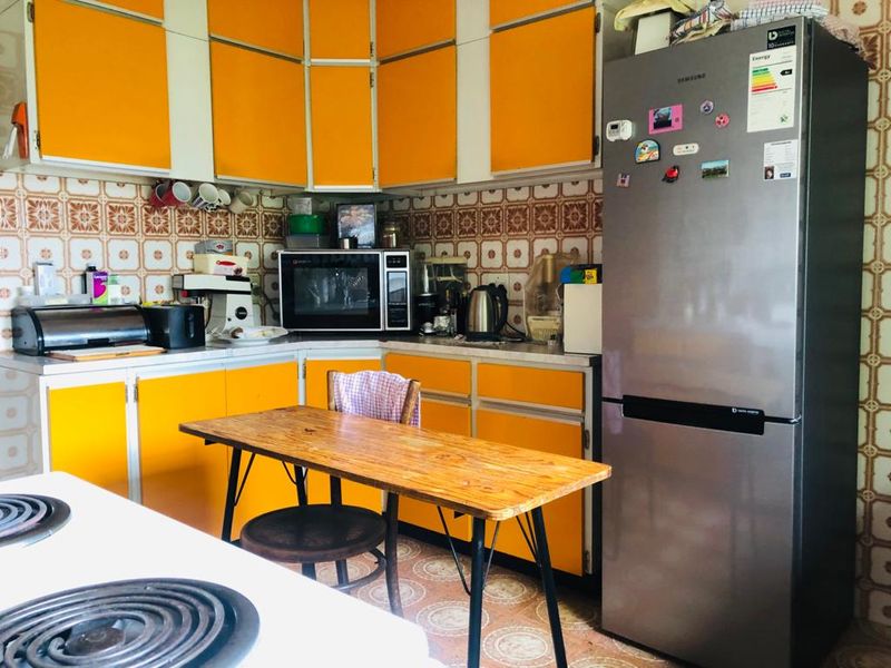 Prime position - spacious stand - Photo 5