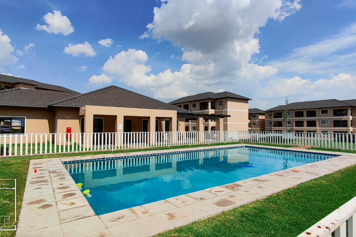 **Discover Your Dream Home: Charming 2-Bedroom Sectional Title in Comet, Boksburg** - Photo 2