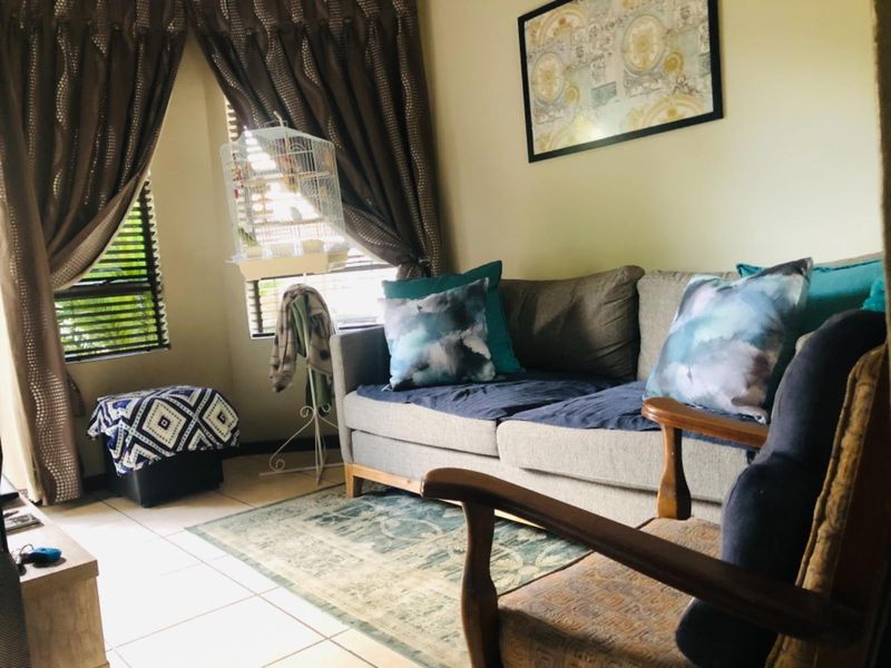 Modern apartment living! - Photo 4