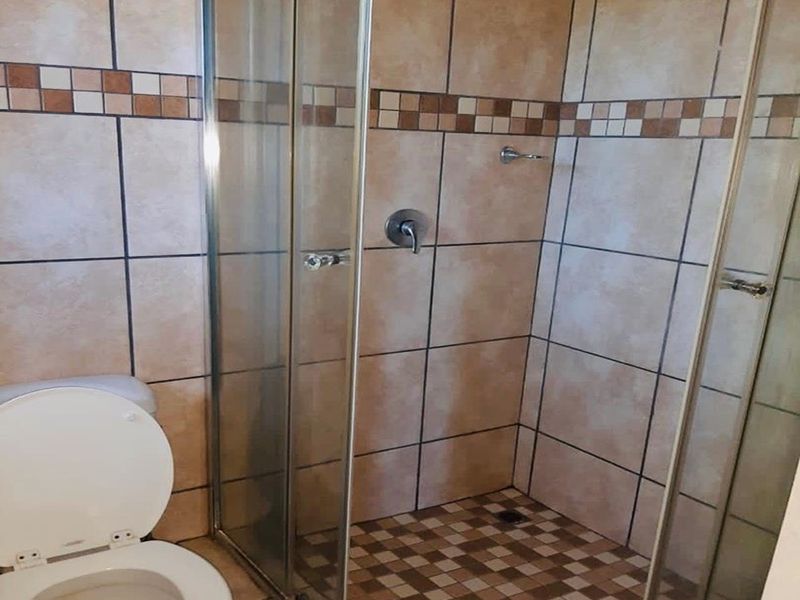 Spacious and well-positioned apartment - Photo 8