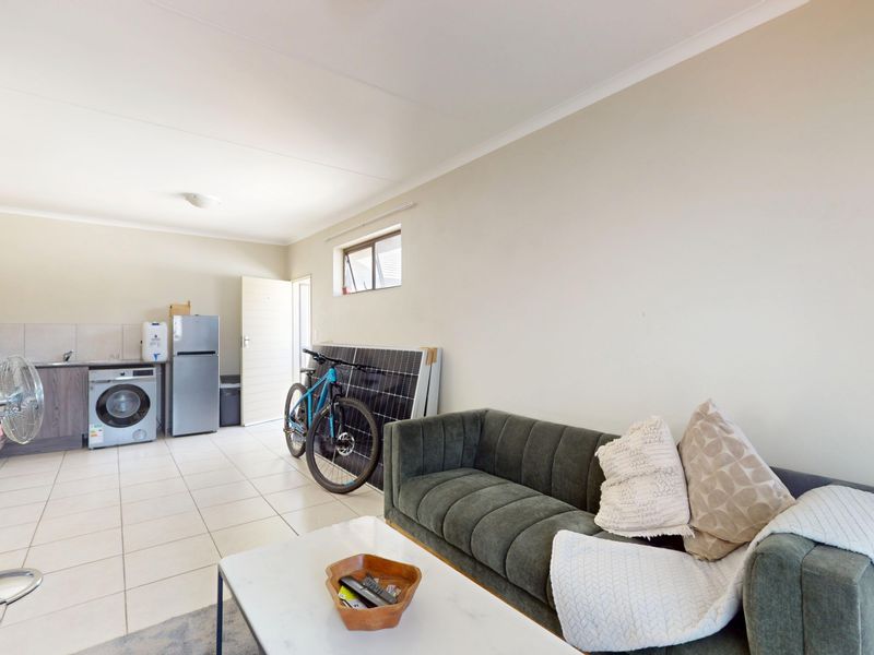 **Discover Your Dream Home in Brentwood Park AH, Benoni!** - Photo 4