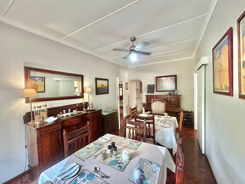 Well-Maintained 3 Bedroom Home with 4 Income-Generating Flatlets in Montrose - Photo 5