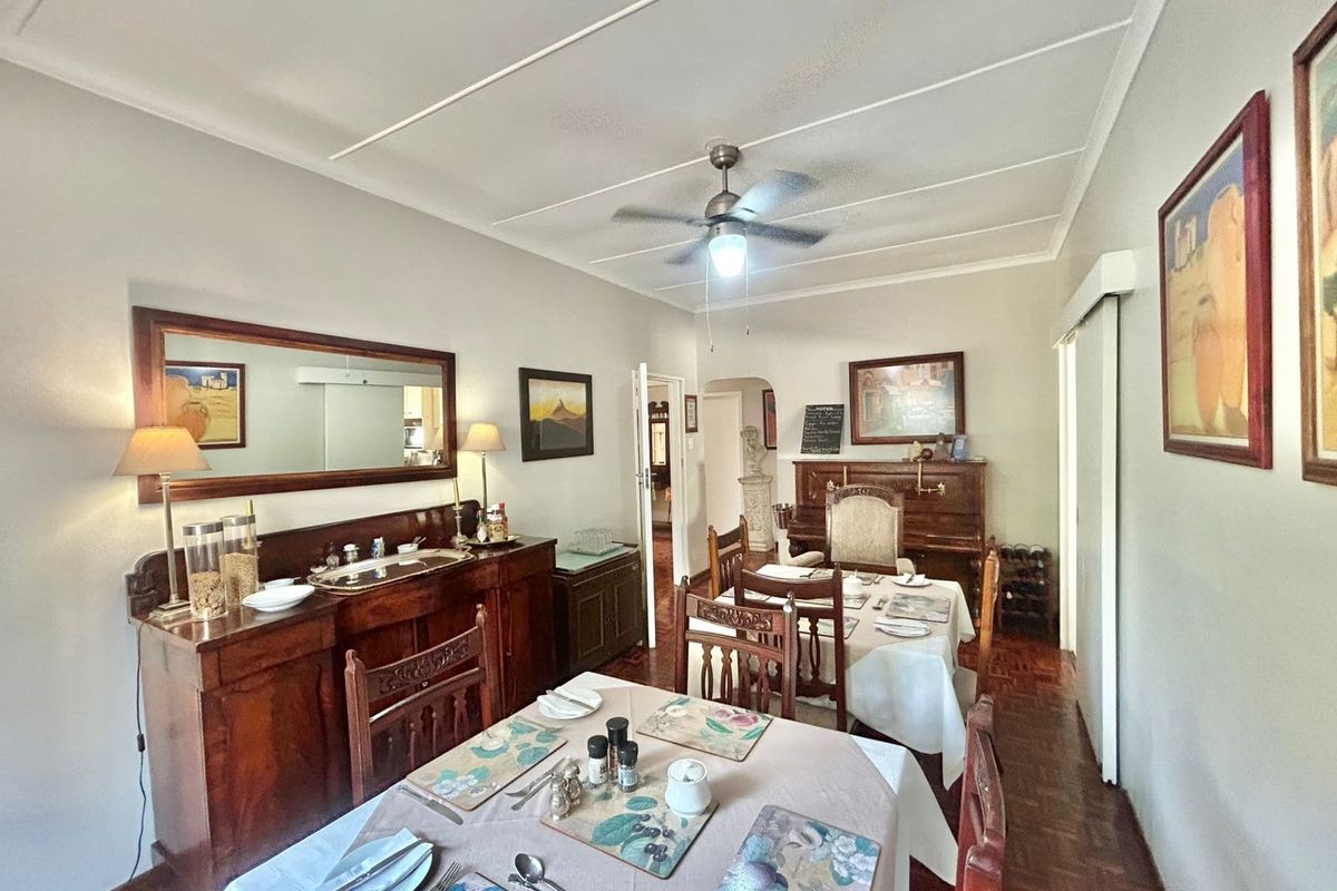 Well-Maintained 3 Bedroom Home with 4 Income-Generating Flatlets in Montrose - Photo 5