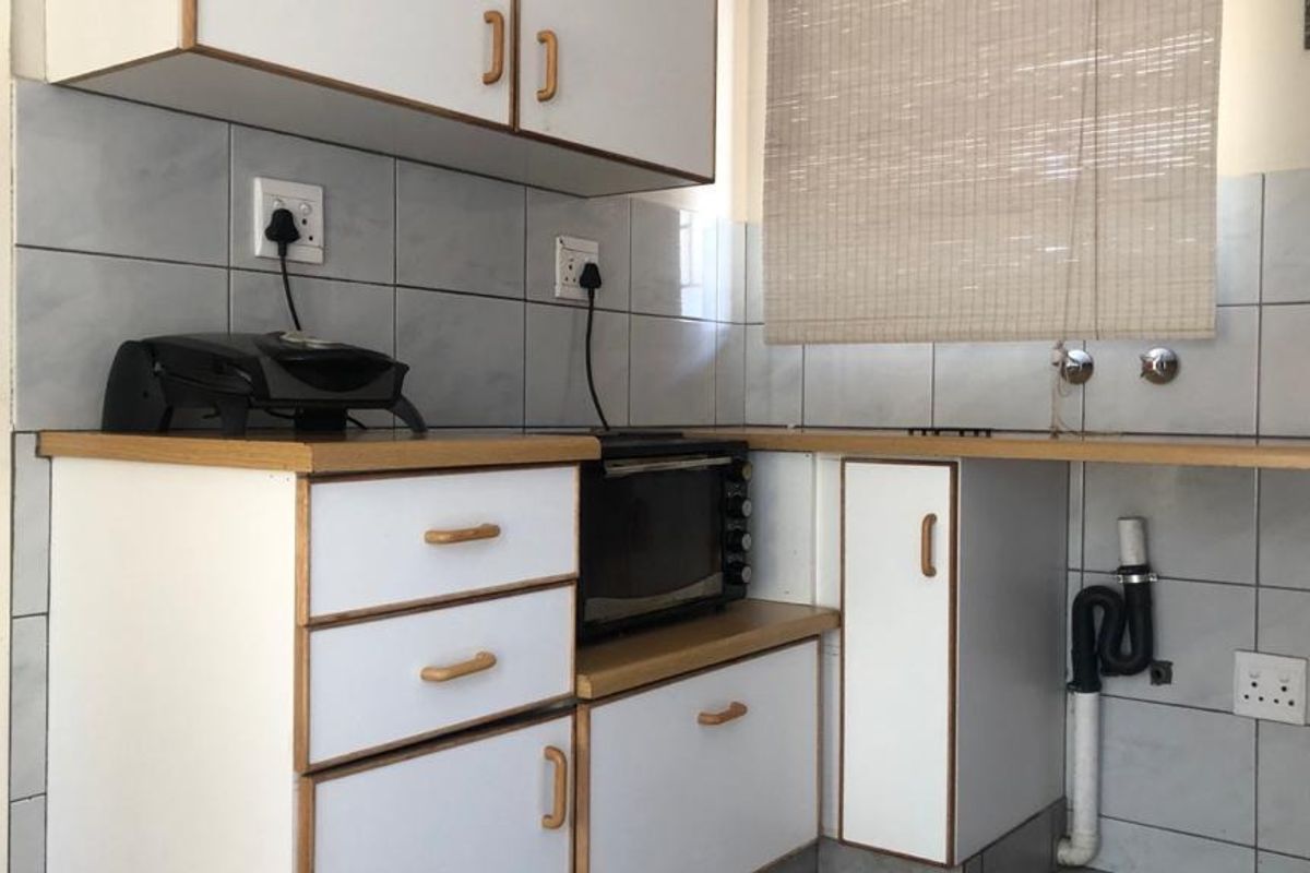 Apartment with lots of space! - Photo 3