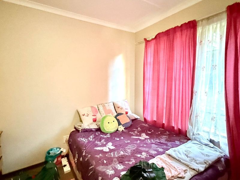 Spacious 5 Bedroom Home for Sale in Greendale, Howick on a 1 336m2 Stand - Photo 6