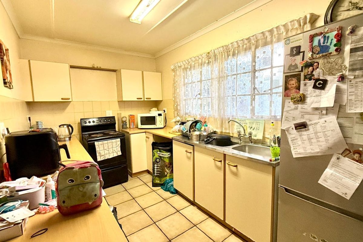 Spacious 5 Bedroom Home for Sale in Greendale, Howick on a 1 336m2 Stand - Photo 3