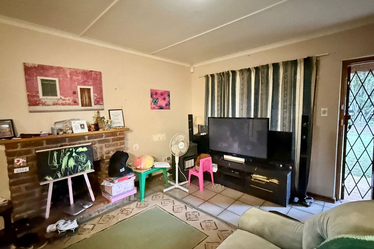 Spacious 5 Bedroom Home for Sale in Greendale, Howick on a 1 336m2 Stand - Photo 4