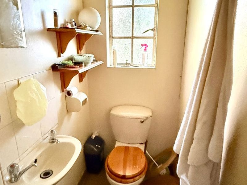 Spacious 5 Bedroom Home for Sale in Greendale, Howick on a 1 336m2 Stand - Photo 10