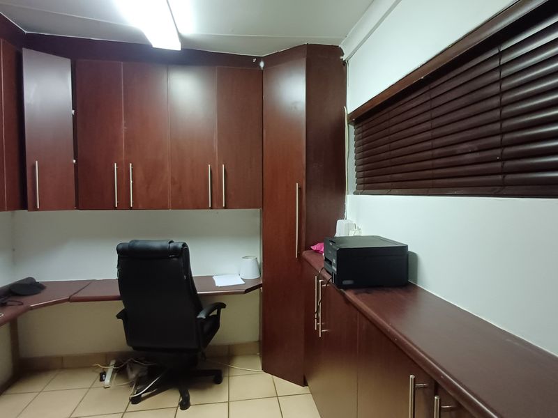 Easy living in Theresapark - Photo 6