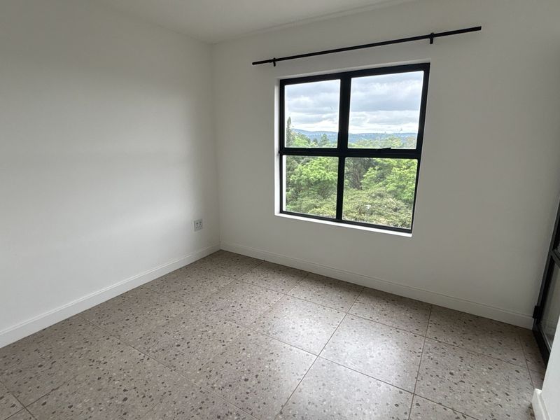 Contemporary 2-Bedroom Flat with Loft in Athlone, Pietermaritzburg - Photo 7