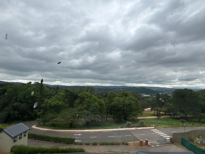 Contemporary 2-Bedroom Flat with Loft in Athlone, Pietermaritzburg - Photo 4