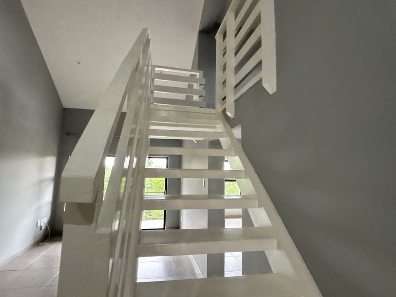 Contemporary 2-Bedroom Flat with Loft in Athlone, Pietermaritzburg - Photo 10