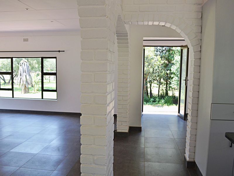 This true little gem of a house is perfect in many ways... - Photo 9