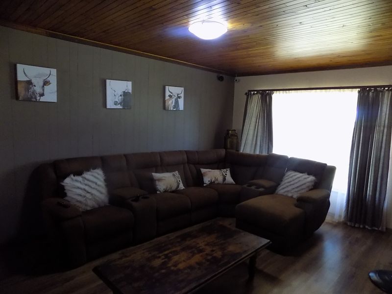 House for sale with 2 flatlets - Photo 7