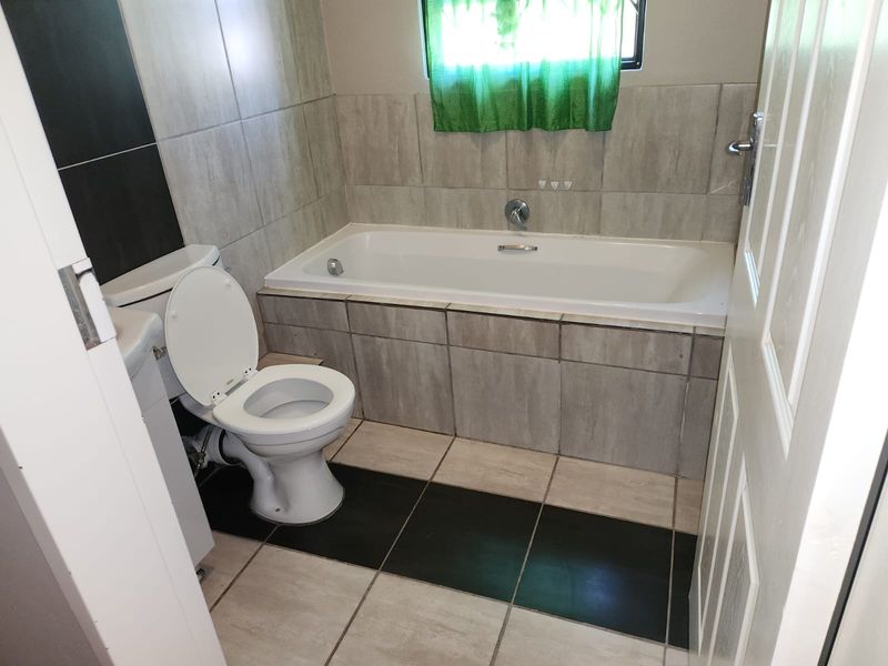 3 Bedroom house for sale in Terra Nova - Photo 10