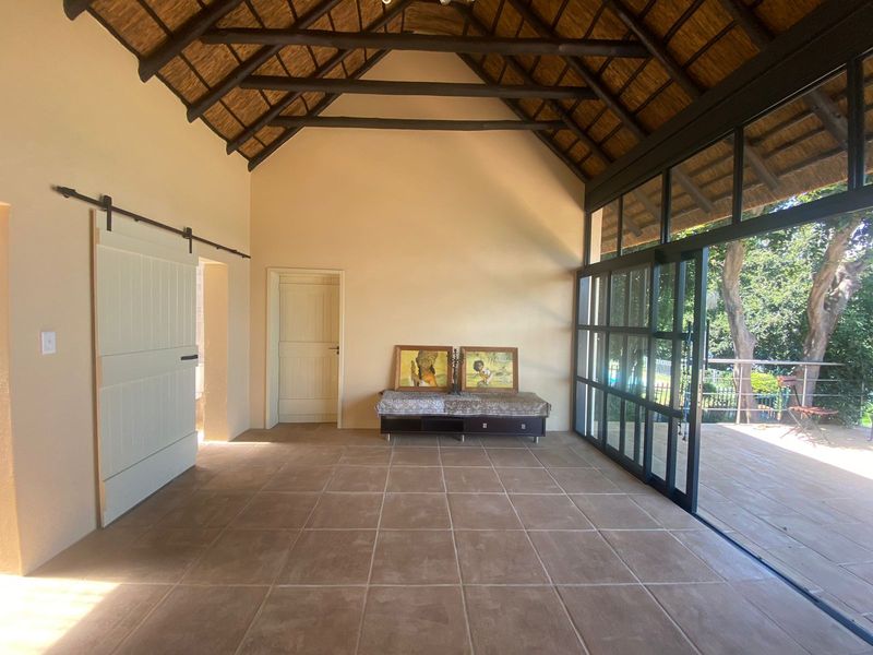 Ideal Weekend Family Getaway Home - Photo 6