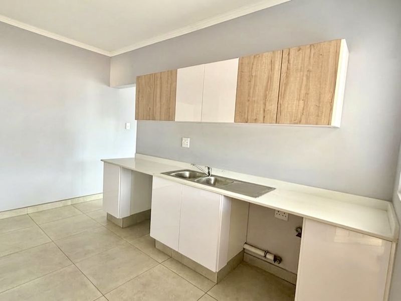 Luxury Family Home in River Goose Estate - Photo 9