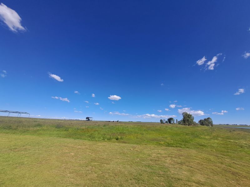 Prime 1.7Ha Waterfront Stand on the Vaaldam – A Rare Opportunity! - Photo 2