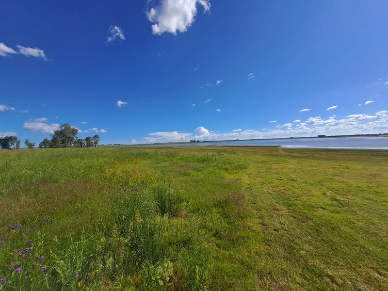 Prime 1.7Ha Waterfront Stand on the Vaaldam – A Rare Opportunity! - Photo 10