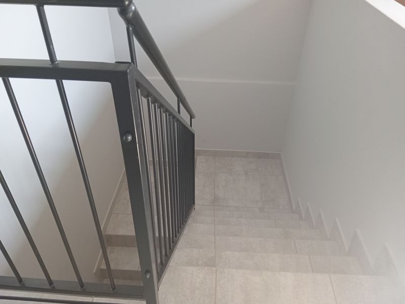 The perfect cosy home for your family's gift near amenities - Photo 6